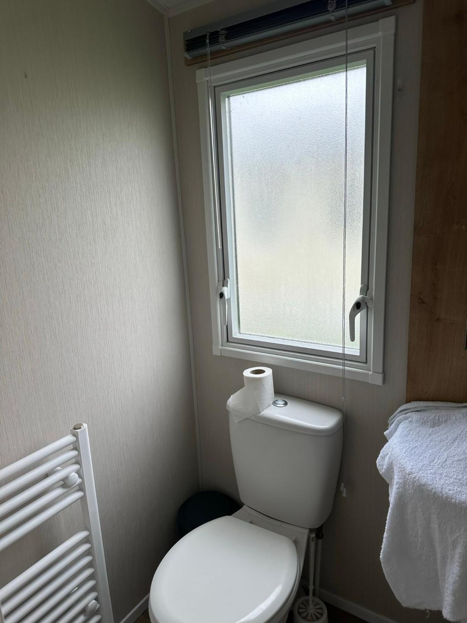 Powys 37 Hotel บอร์ธ ภายนอก รูปภาพ