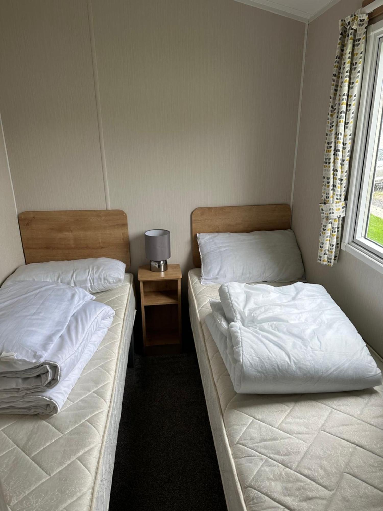 Powys 37 Hotel บอร์ธ ภายนอก รูปภาพ