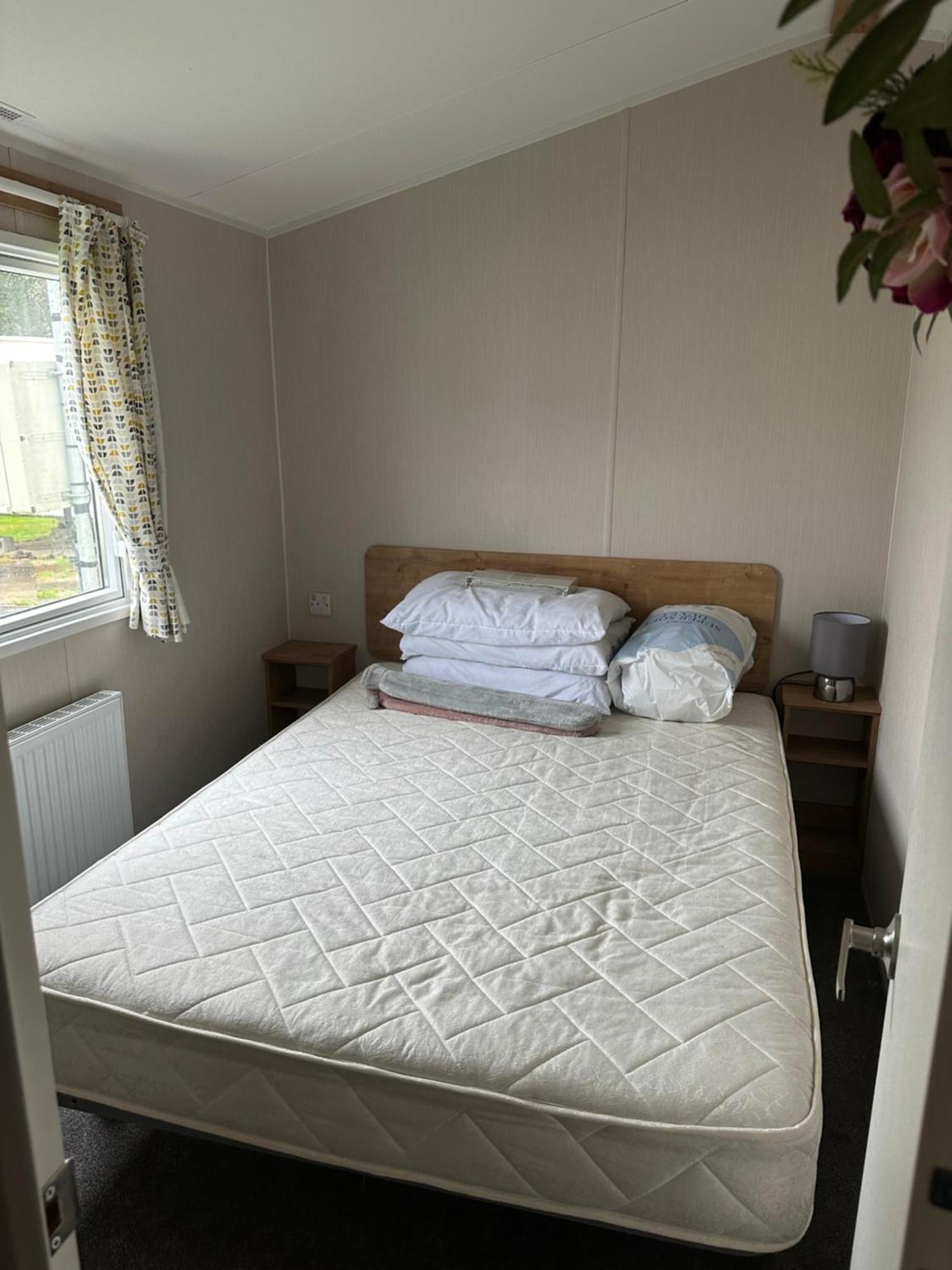 Powys 37 Hotel บอร์ธ ภายนอก รูปภาพ