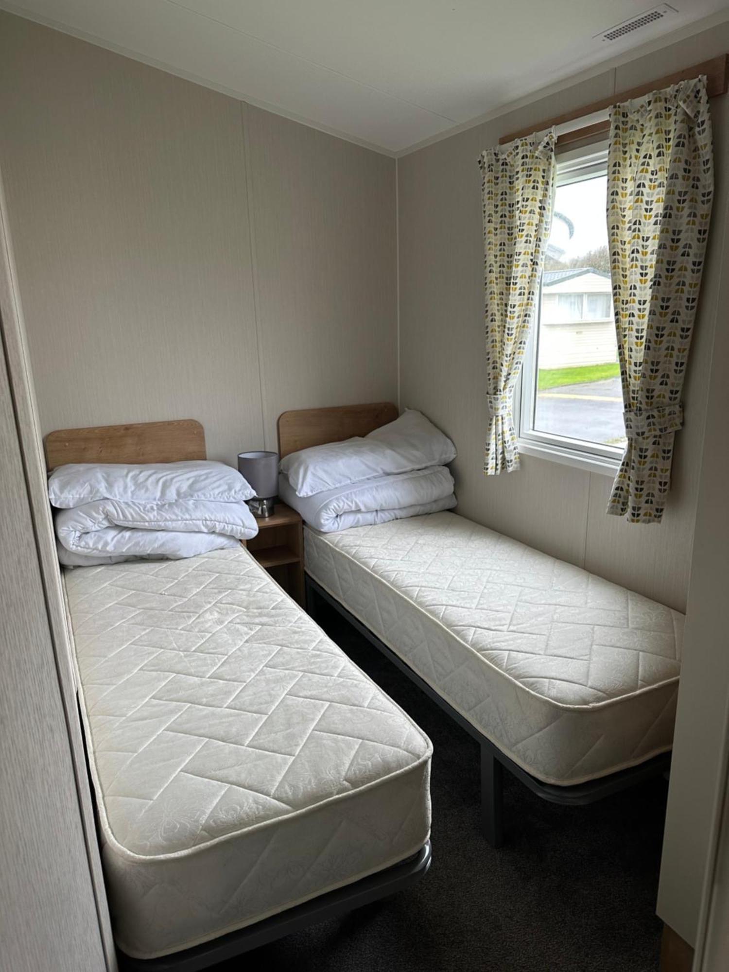 Powys 37 Hotel บอร์ธ ภายนอก รูปภาพ